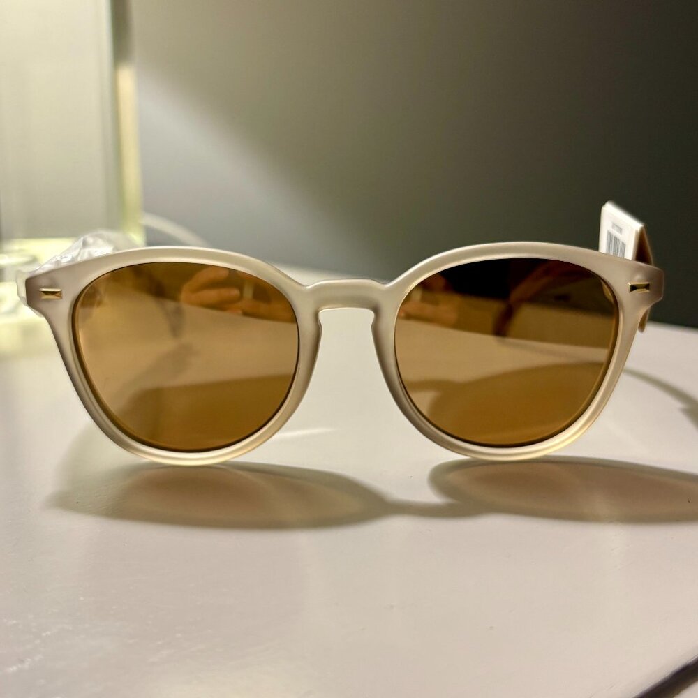 NWT Le Specs Unisex Brandwagon Sunglasses